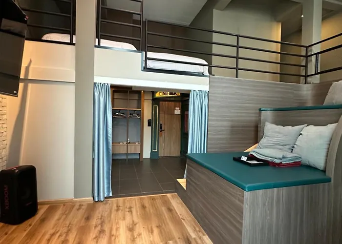 Thai Loft 泰閣 Hotel